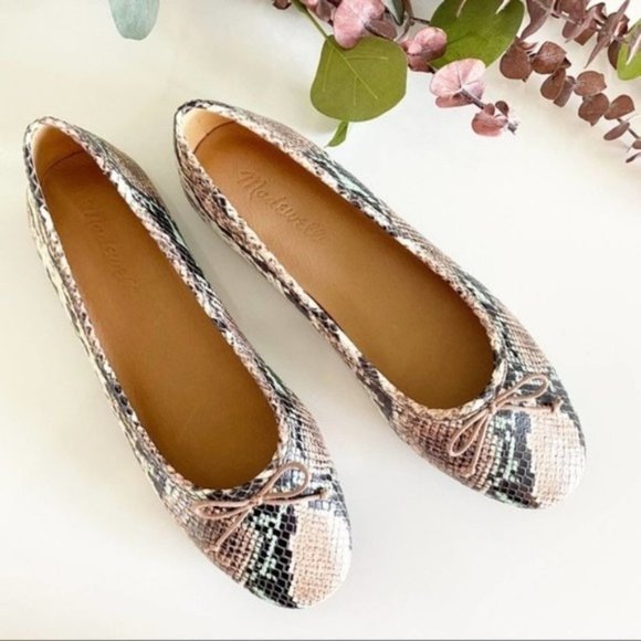 Madewell Shoes - Madewell Adele Snakeskin Embossed Ballet Flats size 7 EUC!!